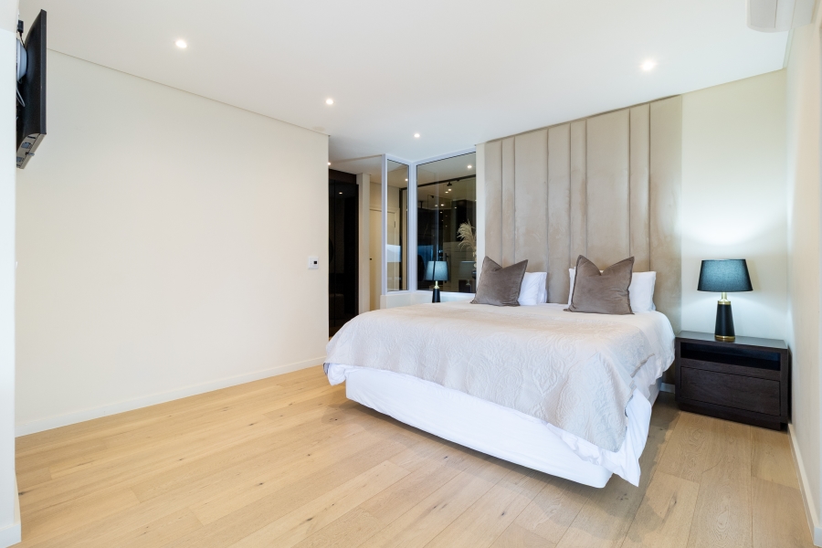 To Let 2 Bedroom Property for Rent in Clifton Western Cape